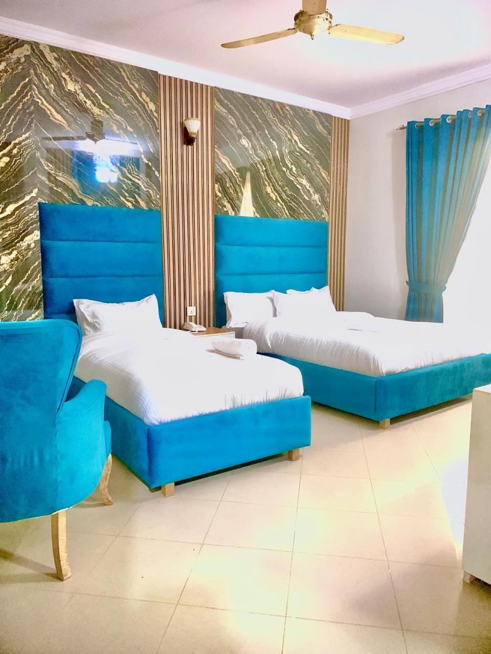 Royal Serena Residency Islamabad Zimmer foto